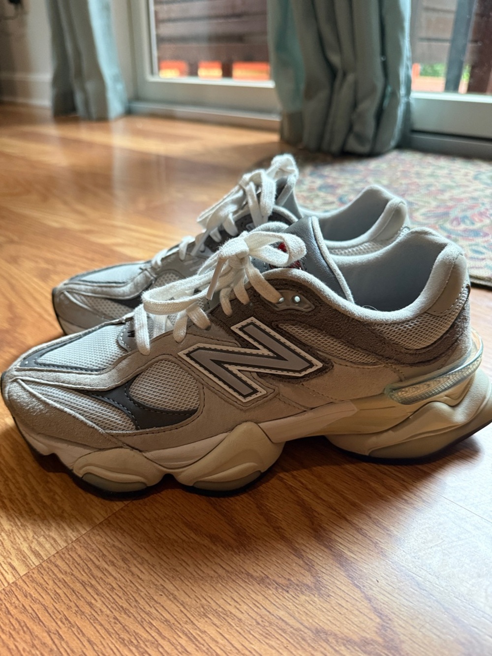 New Balance 9060 Sneakers